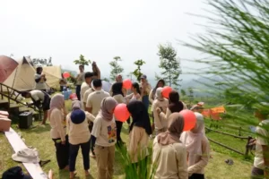 Lomba joget balon volunteer TNC Sibugo