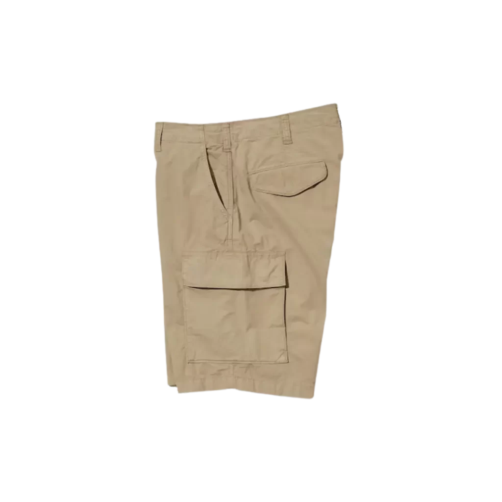 Celana kargo pendek tampak samping