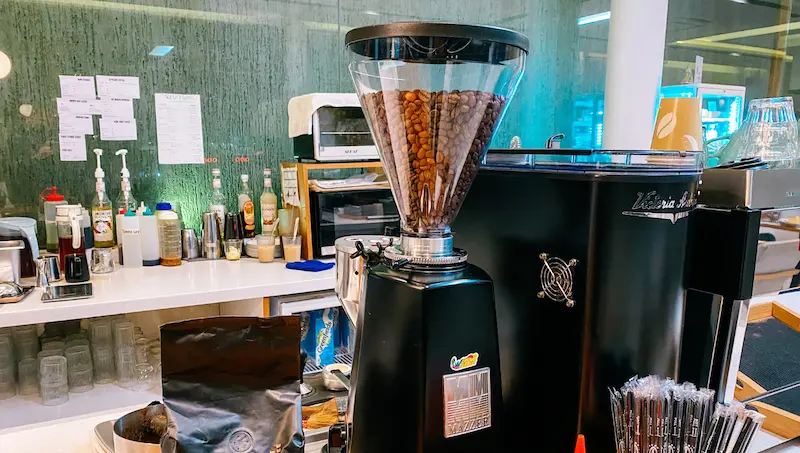Mesin kopi di Awal Mula Cafe