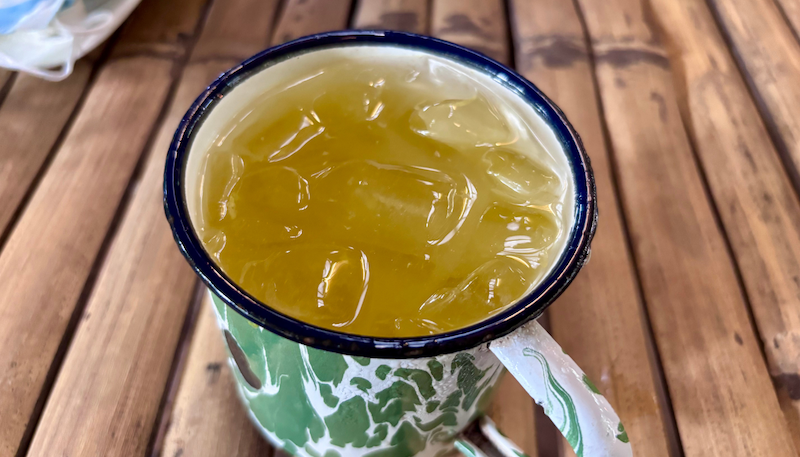 Es jeruk kunci rasanya asam segar