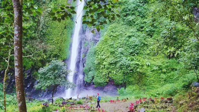 Suasana di Air Terjun Tancak