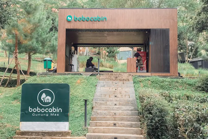 Review pengalaman staycation di Bobocabin Gunung Mas Puncak Bogor